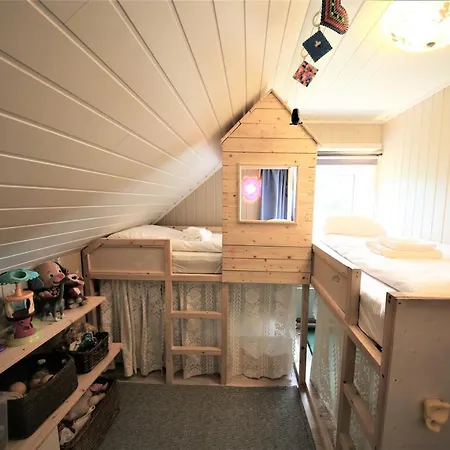 Cozy House In Bleik, 4 Bedrooms