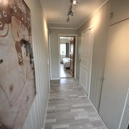 Cozy House In Bleik, 4 Bedrooms Villa